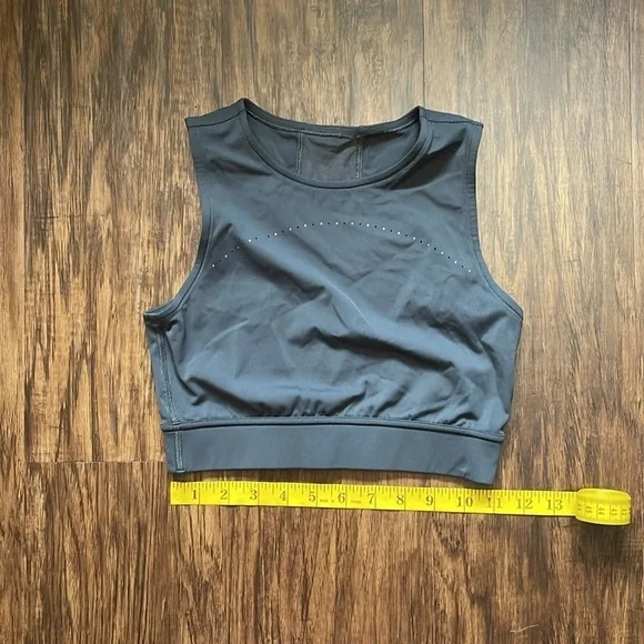 EUC Lululemon Hotty Hot Cropped Tank Graphite Grey 2 - Picture 8 of 12